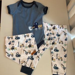 Lila & Jack Construction Vehicle 3-Piece Outfit | 6-9mo